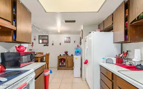 2535 E Kings Ave, Phoenix, AZ 85032 photo 9