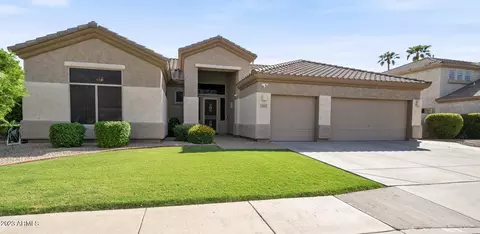 2303 E San Tan St, Chandler, AZ 85225