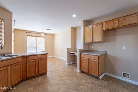 3344 E Oriole Dr, Gilbert, AZ 85297 photo 9