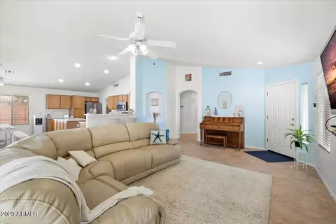 11022 E Catalina Ave, Mesa, AZ 85208 photo 7