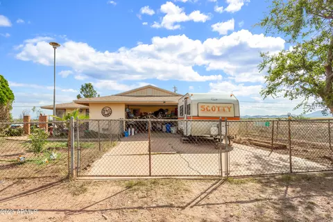3819 W Michigan State Dr, Douglas, AZ 85607