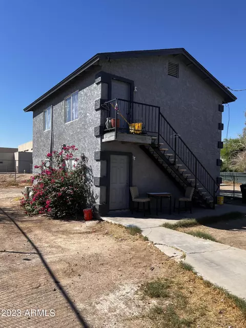 841 E Roeser Rd, Phoenix, AZ 85040