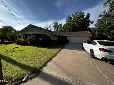 2842 W Belmont Ave, Phoenix, AZ 85051