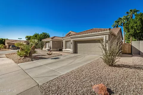 2846 E Merrill Ave, Gilbert, AZ 85234 photo 2