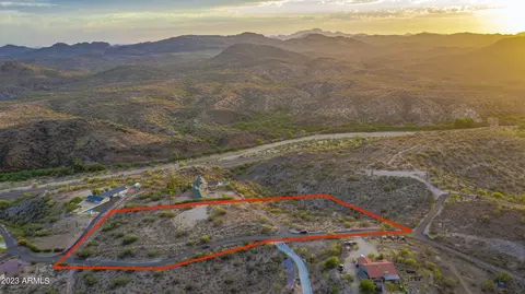 000 San Domingo Peak Trl #-, Morristown, AZ 85342