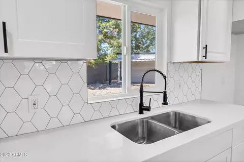 2402 W Luke Ave, Phoenix, AZ 85015 photo 7