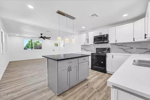 2402 W Luke Ave, Phoenix, AZ 85015 photo 12