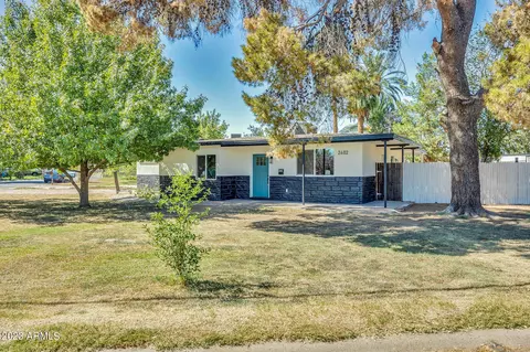 2402 W Luke Ave, Phoenix, AZ 85015 photo 4