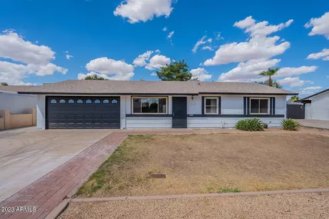 2550 E Villa Rita Dr, Phoenix, AZ 85032