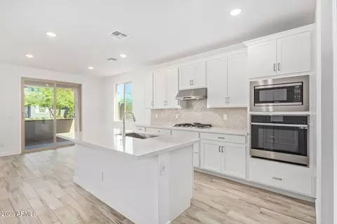 9350 E Supernova Dr, Mesa, AZ 85212 photo 12