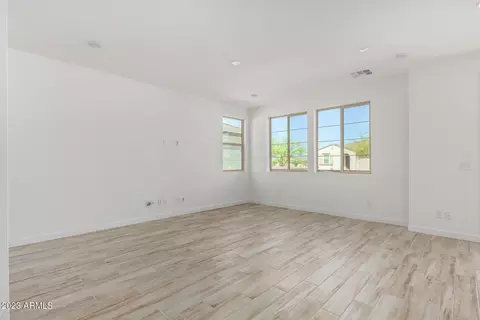 9350 E Supernova Dr, Mesa, AZ 85212 photo 5