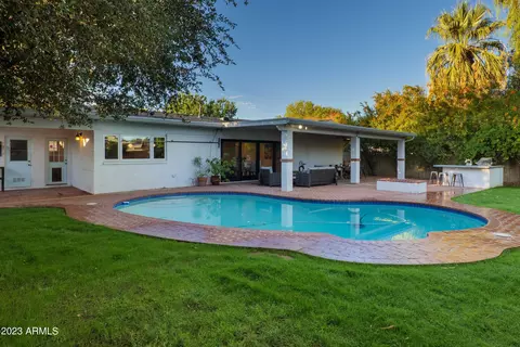 328 E Keim Dr, Phoenix, AZ 85012 photo 37