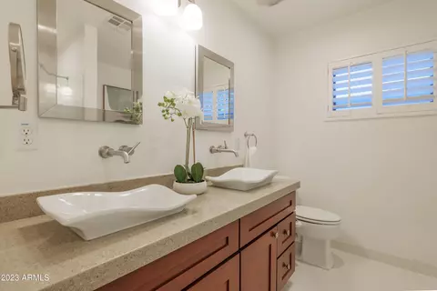 328 E Keim Dr, Phoenix, AZ 85012 photo 19