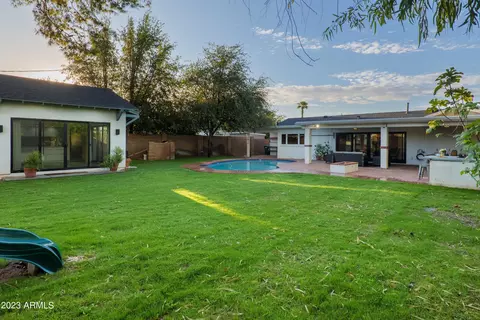 328 E Keim Dr, Phoenix, AZ 85012 photo 34