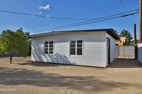 2830 E Pinchot Ave, Phoenix, AZ 85016 photo 18