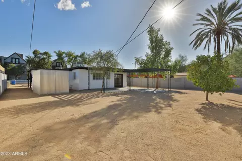 2830 E Pinchot Ave, Phoenix, AZ 85016 photo 23