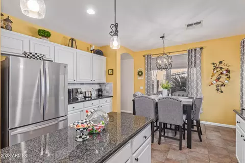 1887 S Pheasant Dr, Gilbert, AZ 85295 photo 17
