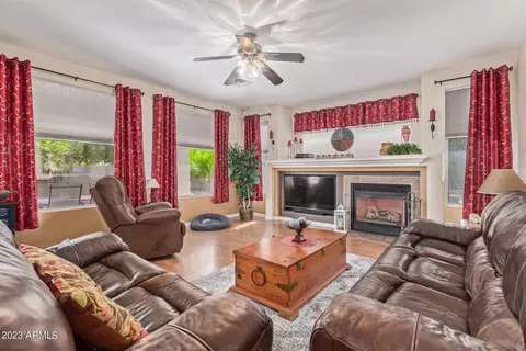 1887 S Pheasant Dr, Gilbert, AZ 85295 photo 13