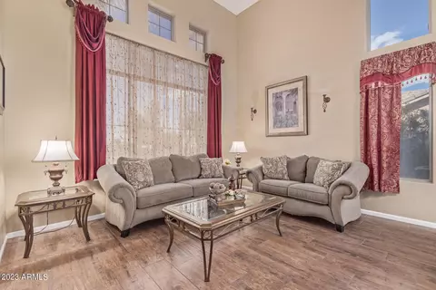 1887 S Pheasant Dr, Gilbert, AZ 85295 photo 9