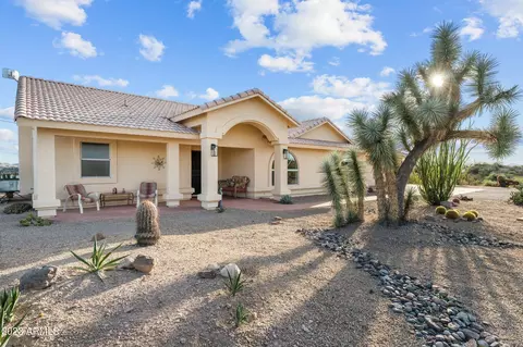1315 N Mule Deer Trl, Wickenburg, AZ 85390