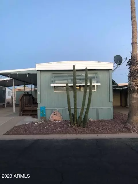 25 S 102nd St #21, Mesa, AZ 85208