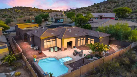 18121 W San Esteban Dr, Goodyear, AZ 85338