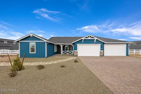 1390 Henry Dr, Chino Valley, AZ 86323
