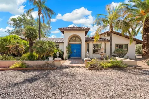 5733 E Camelback Rd, Phoenix, AZ 85018 photo 3
