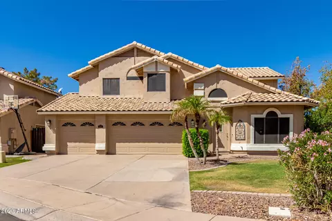1717 E Oak Harbor Dr, Gilbert, AZ 85234 photo 2