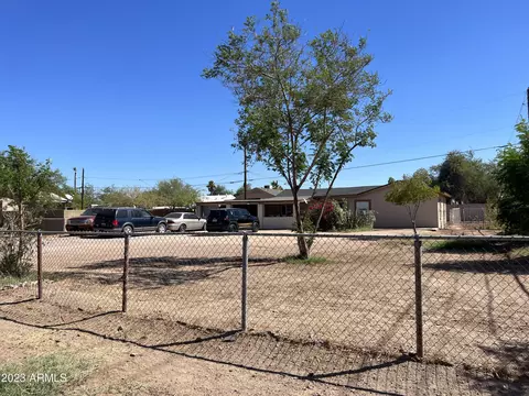 4647 S 3rd St, Phoenix, AZ 85040 photo 2
