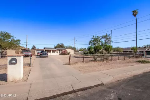 4647 S 3rd St, Phoenix, AZ 85040 photo 5
