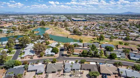 View/Area - 11611 S Half Moon Dr, Phoenix, AZ 85044 photo 9 of 21