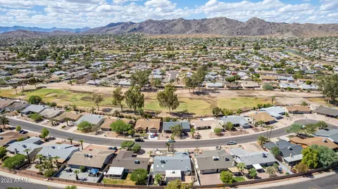 View/Area - 11611 S Half Moon Dr, Phoenix, AZ 85044 photo 12 of 21