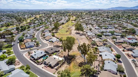 View/Area - 11611 S Half Moon Dr, Phoenix, AZ 85044 photo 14 of 21