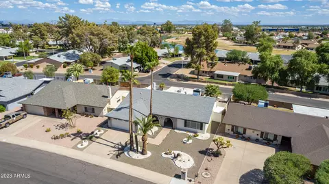 View/Area - 11611 S Half Moon Dr, Phoenix, AZ 85044 photo 3 of 21