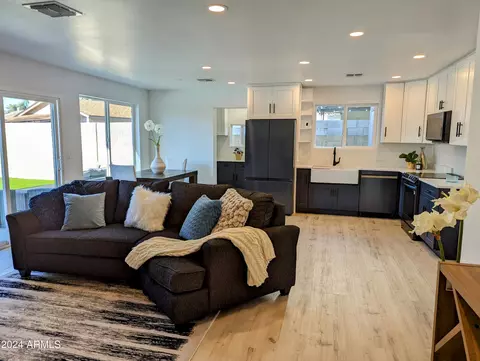 1444 W Impala Ave, Mesa, AZ 85202