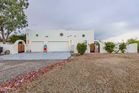 35100 S Antelope Creek Rd, Wickenburg, AZ 85390
