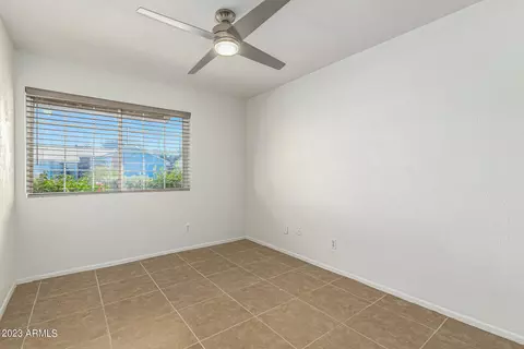 4052 E Maldonado Dr, Phoenix, AZ 85042 photo 17