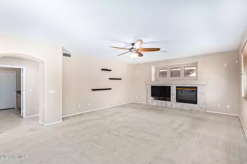 659 E Betsy Ln, Gilbert, AZ 85296 photo 8
