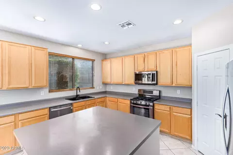 659 E Betsy Ln, Gilbert, AZ 85296 photo 12