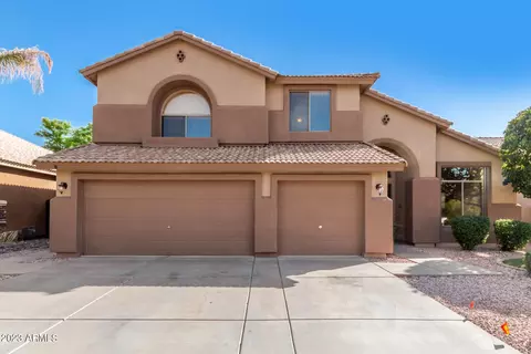 659 E Betsy Ln, Gilbert, AZ 85296 photo 2