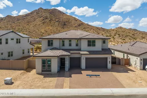 34352 N Tanglewood Pass, Queen Creek, AZ 85142