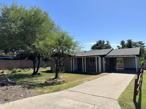 1321 E Highland Ave, Phoenix, AZ 85014 photo 3