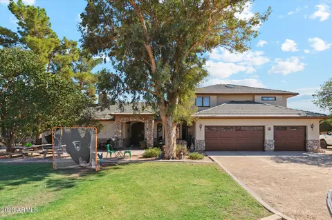 9215 W Hatfield Rd, Peoria, AZ 85383