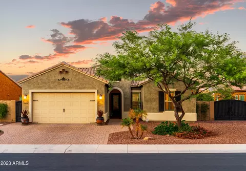 10230 W Hedge Hog Pl, Peoria, AZ 85383