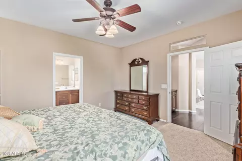 4457 E Carob Dr, Gilbert, AZ 85298 photo 11