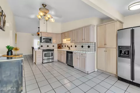 533 E Sequoia Dr, Phoenix, AZ 85024 photo 11