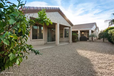 4704 E Carob Dr, Gilbert, AZ 85298 photo 5