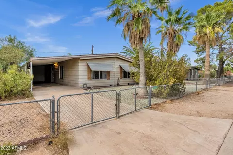 536 S 96th Pl, Mesa, AZ 85208 photo 2