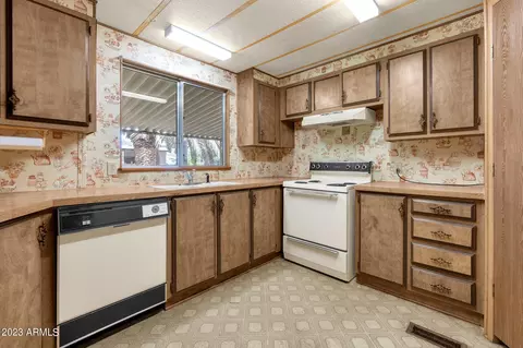 536 S 96th Pl, Mesa, AZ 85208 photo 11